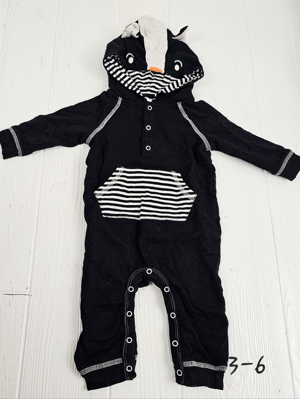 Cat & Jack Skunk Hooded Pullover